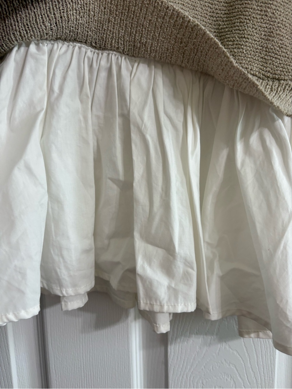 Sofie the label women mixed media white tan ruffle puff sleeve top size medium - Picture 8 of 11